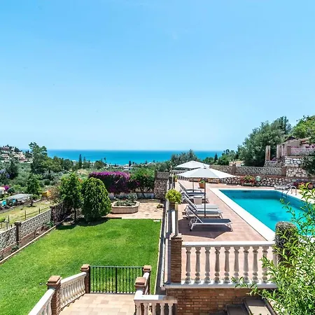 Villa Vb Buganvilla 4bdr With Fantastic Sea Views