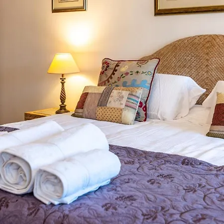 Vb Buganvilla 4bdr With Fantastic Sea Views 别墅 贝纳尔马德纳