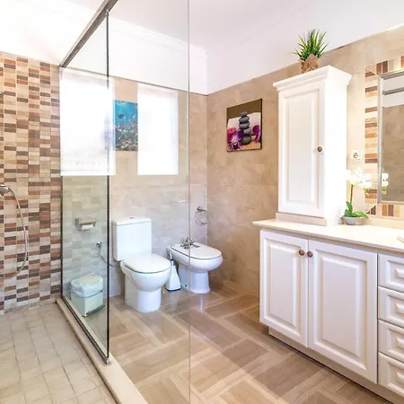 Villa Vb Buganvilla 4bdr With Fantastic Sea Views