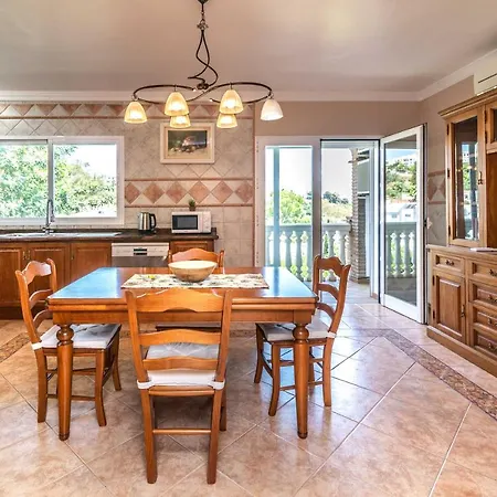 Vb Buganvilla 4bdr With Fantastic Sea Views Villa